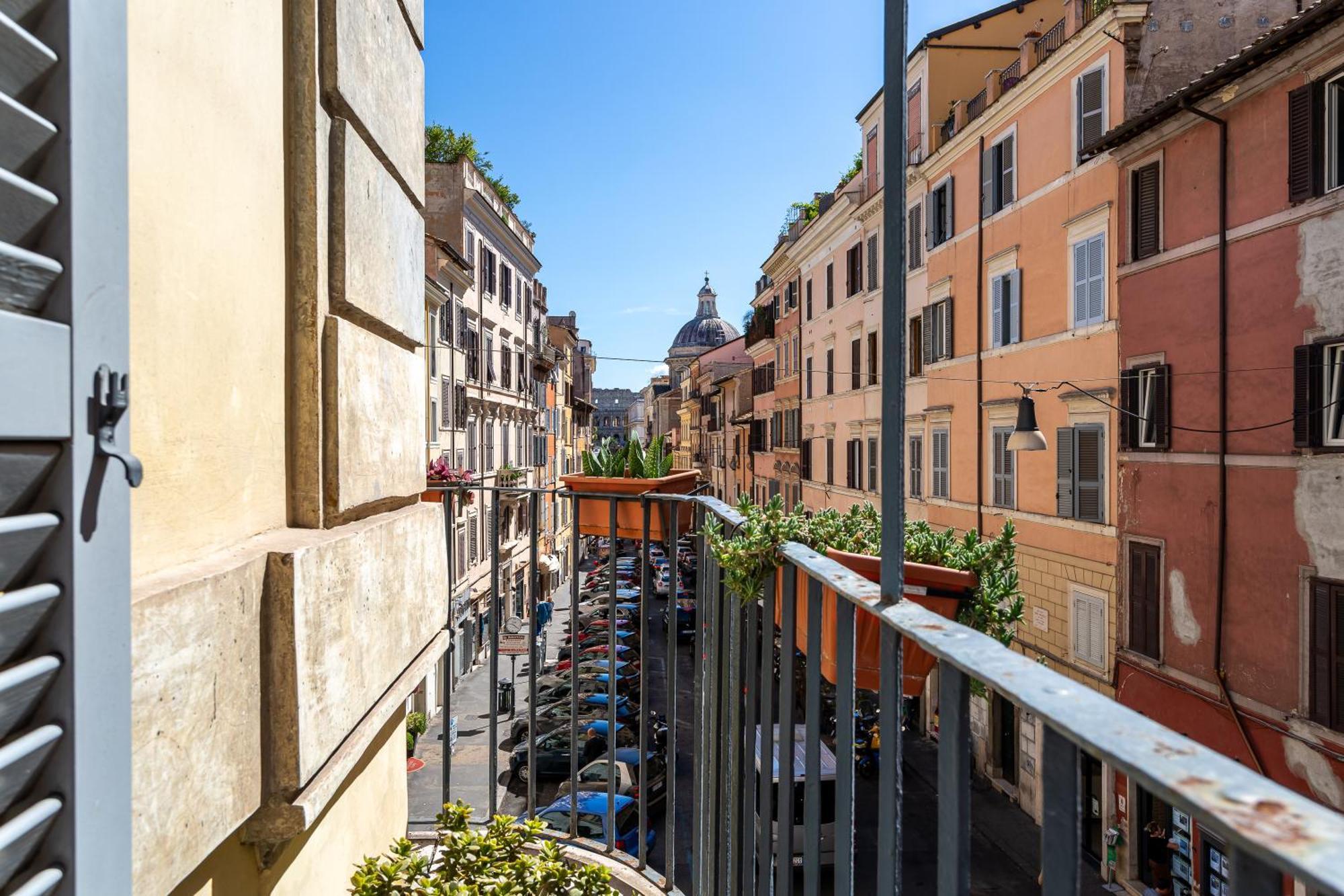 Iflat Space And Comfort In The Heart Of Monti Apartment *