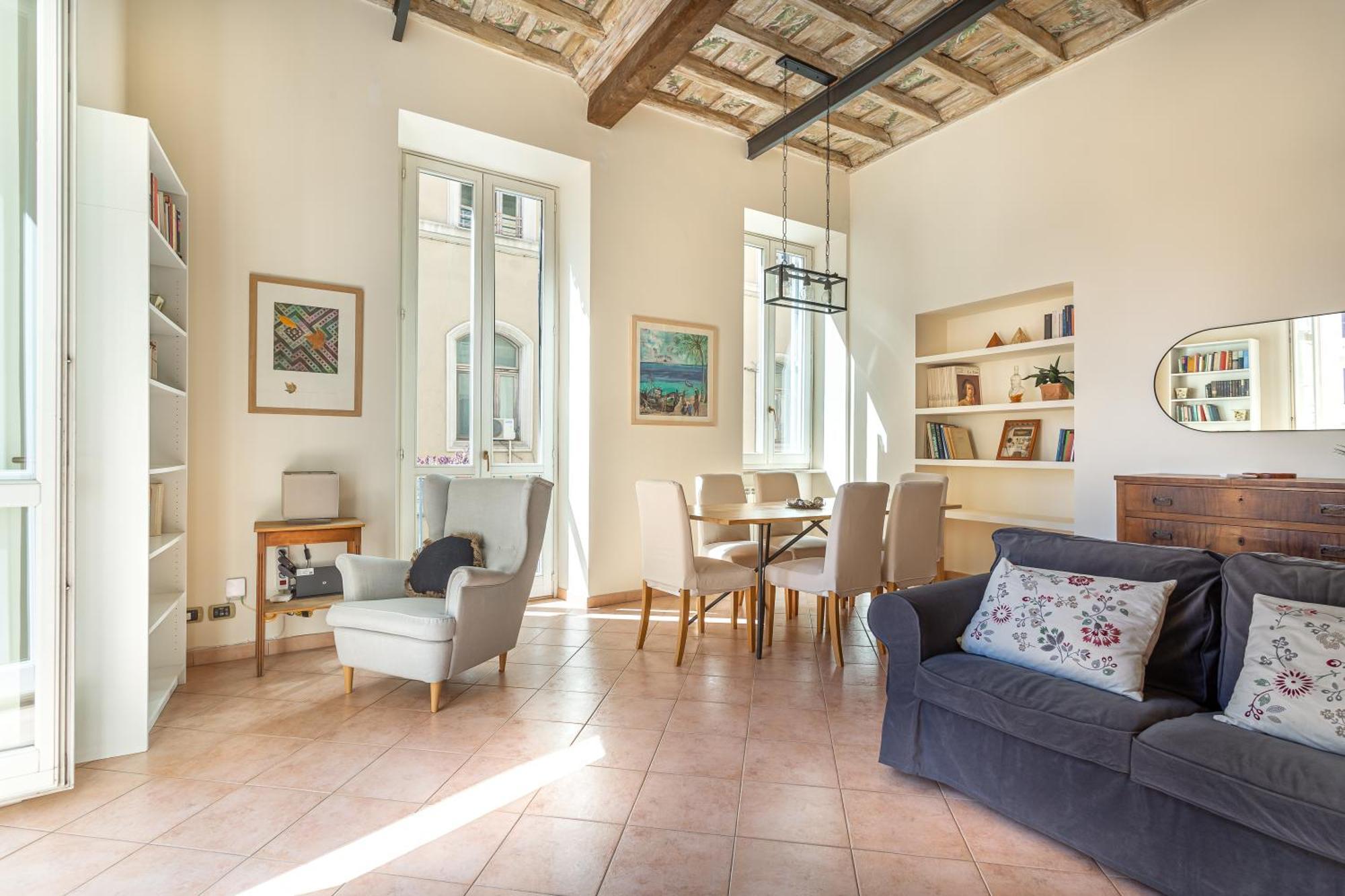 Iflat Space And Comfort In The Heart Of Monti Apartment