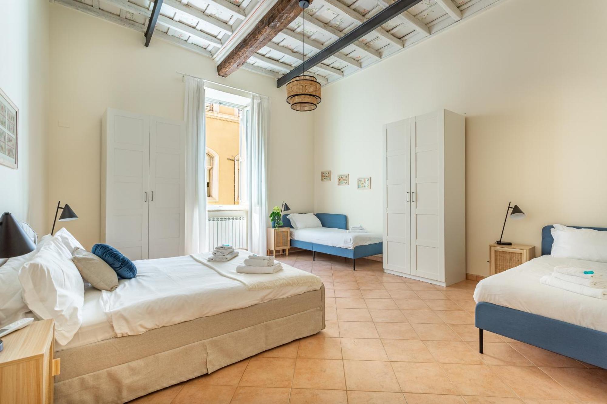 Iflat Space And Comfort In The Heart Of Monti Apartment