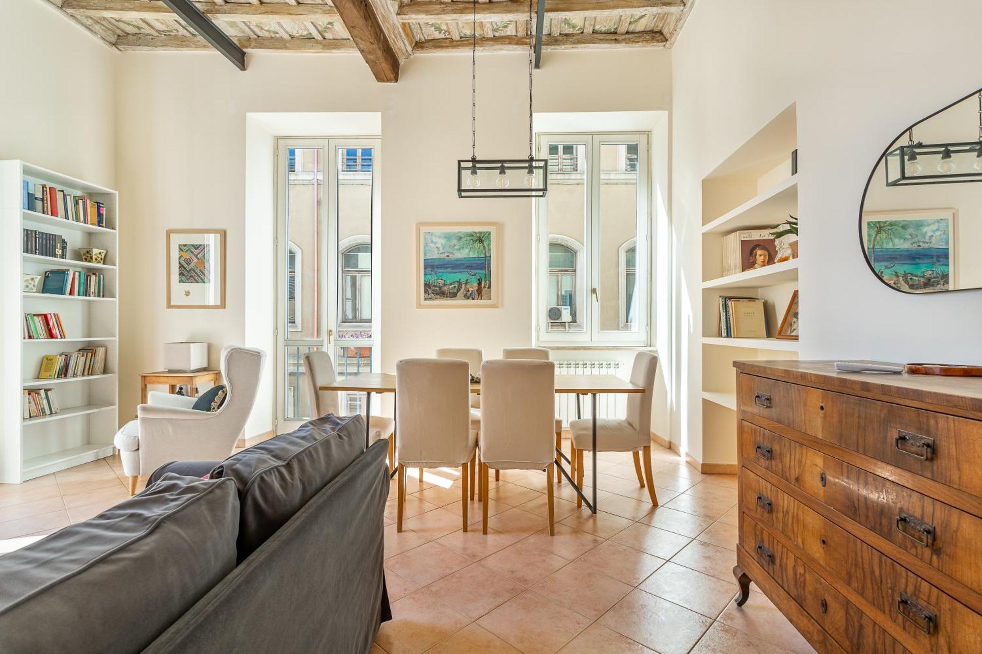 Iflat Space And Comfort In The Heart Of Monti Rome